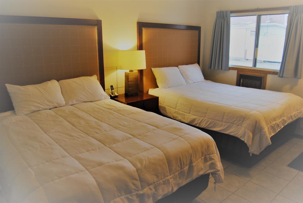 Inn Edgewater Sylvan Lake