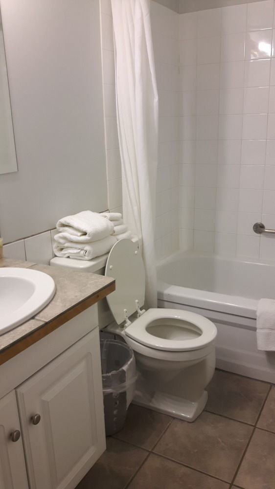 Inn Edgewater 2*